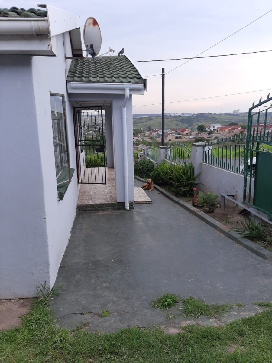 5 Bedroom Property for Sale in Mdantsane Nu 17 Eastern Cape